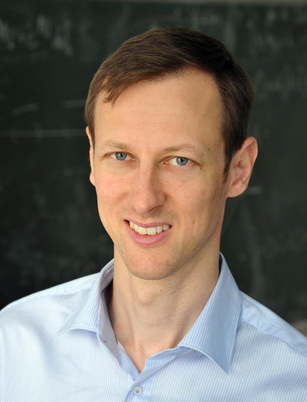 Prof. Dr. Stefan Ankirchner hat die Professur für Stochastische Analysis an der Universität Jena inne. 