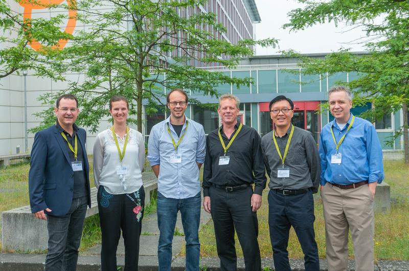 ZPID-Direktor Michael Bosnjak mit den Impulsrednern der Big-Data-in-Psychology-Konferenz Katrijn Van Deun, Andreas Brandmaier, Michael Neale, Mike Cheung und Fred Oswald (von links nach rechts) 