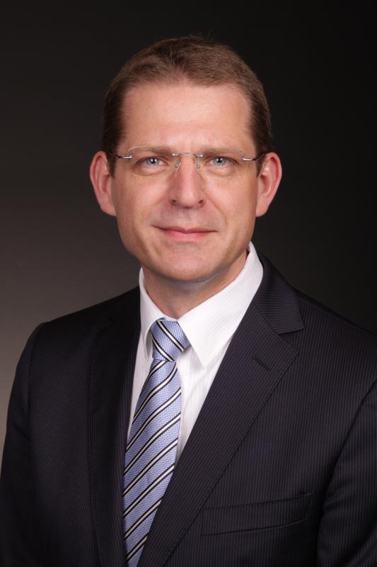 Dr. Gunther K. Weiß, M.Sc., Vorsitzender der Geschäftsführung des Universitätsklinikums Gießen und Marburg und Operativer Vorstand der RHÖN-KLINIKUM AG.