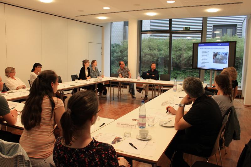 Einstieg in die duale Ausbildung - Workshop im Ferdinand-Braun-Institut. 