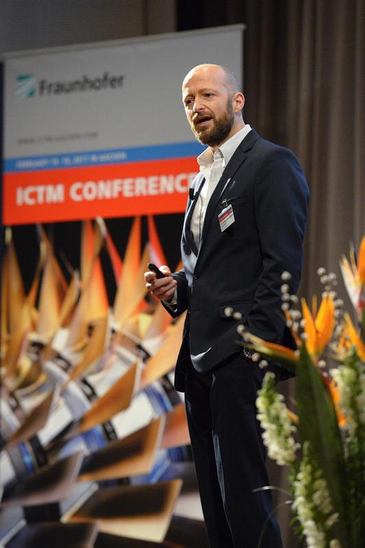 Professor Johannes Henrich Schleifenbaum spricht auf der ICTM Conference 2017 in Aachen über Neuentwicklungen im Bereich Additive Manufacturing für den Turbomaschinenbau.