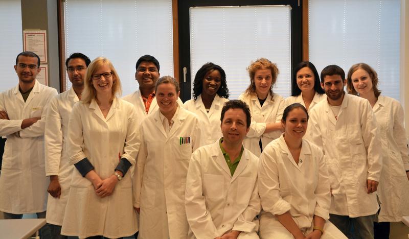  The research group of Professor Sebastian Springer (sitting in the first row) at Jacobs University Bremen. 