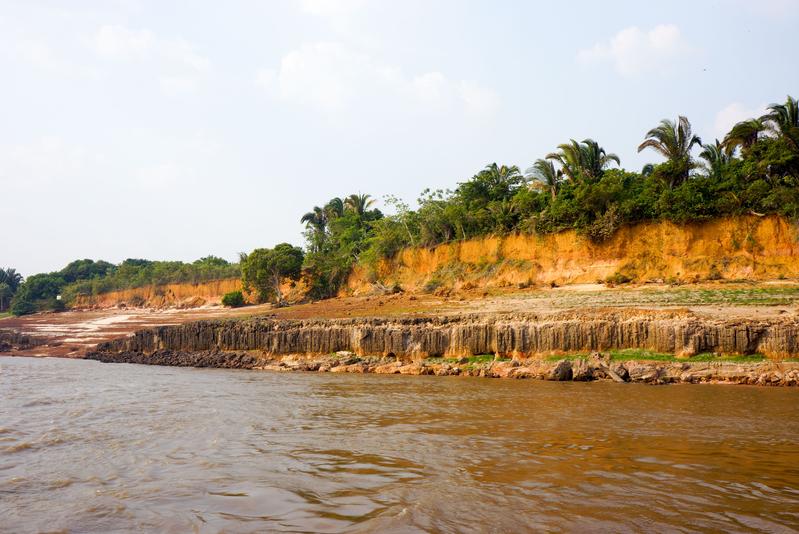 Rivers transport black carbon from land to sea.