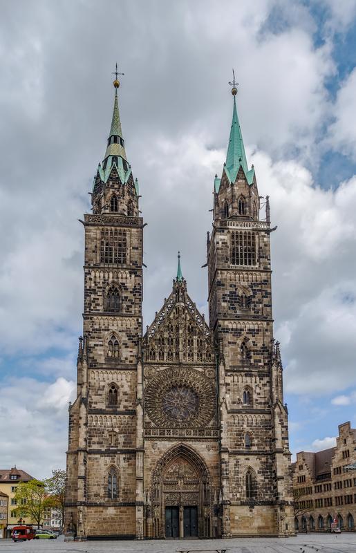 Die Kirche St. Lorenz in Nürnberg ist das Referenzobjekt des Forschungsvorhabens.