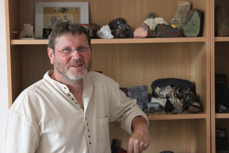 Prof. Dr. Michael Bau at his office at Jacobs University