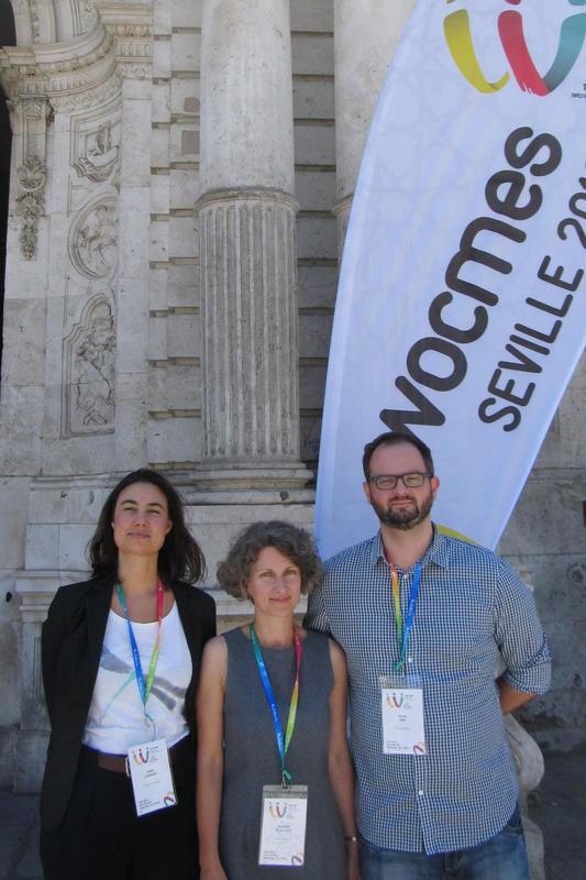 Hanna Schirovsky vom Weltethos-Institut Tübingen sowie Prof. Dr. Katharina Kilian-Yasin und Stefan Simon von der Hochschule Pforzheim (v.l.) beim 5. World Congress for Middle Eastern Studies (WOCMES)