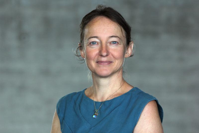 Portrait von Prof. Dr. Anne Grapin-Botton. 