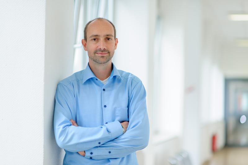 Tobias Hoßfeld, Lehrstuhlinhaber Informatik III / Kommunikationsnetze an der JMU.