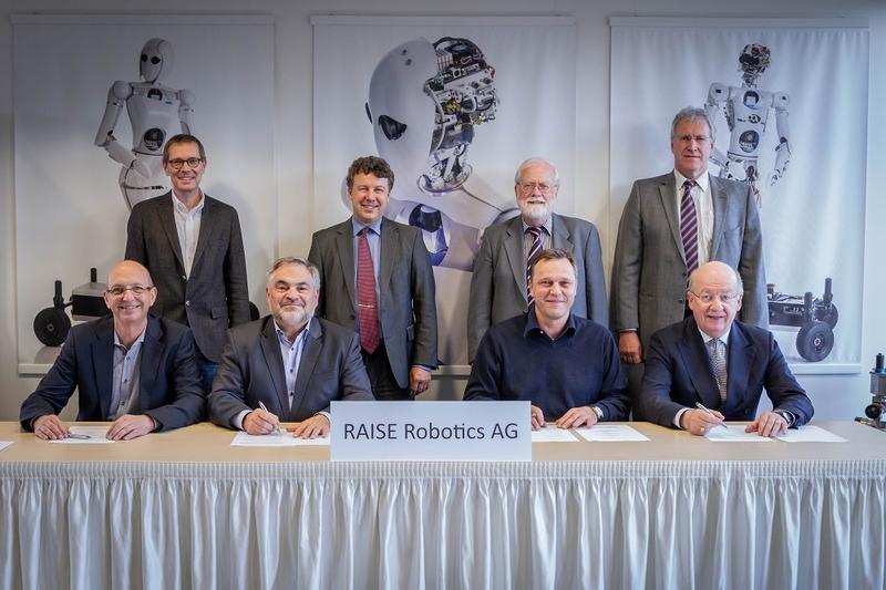 DFKI, Land Bremen und vier Universitätsprofessoren unterzeichnen das Memorandum of Understanding zur Gründung der RAISE Robotics AG