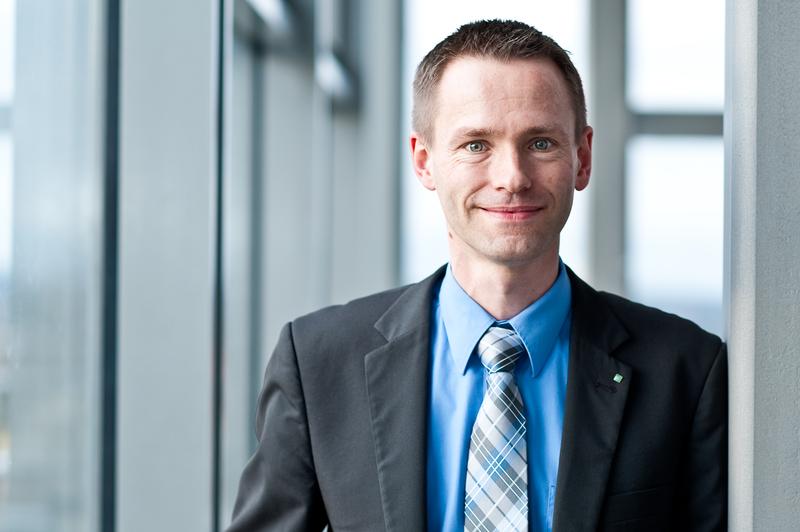 Professor Karsten Buse was elected fellow 2019 of the Optical Society (OSA). 