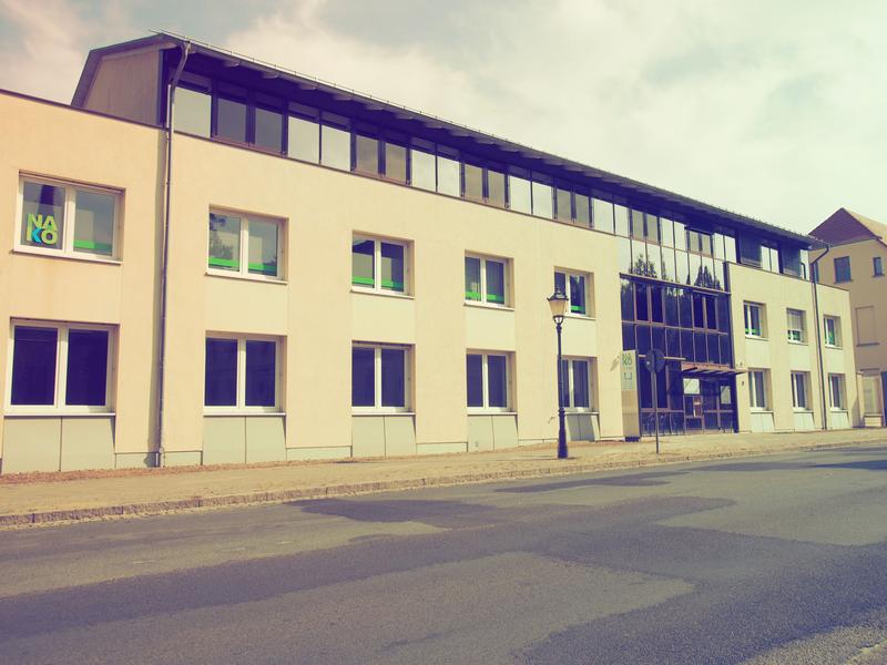 Das Neustrelitzer Studienzentrum befindet sich in der Tiergartenstraße 3 in der 1. Etage.