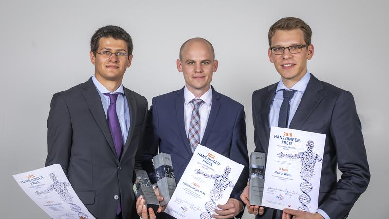 Hans Dinger-Preisträger 2018 - Alexander Kyriazis (TU Braunschweig | iaf), Fabian Goergen (RWTH Aachen | WZL) und Marcus Wiens (RWTH Aachen | vka)