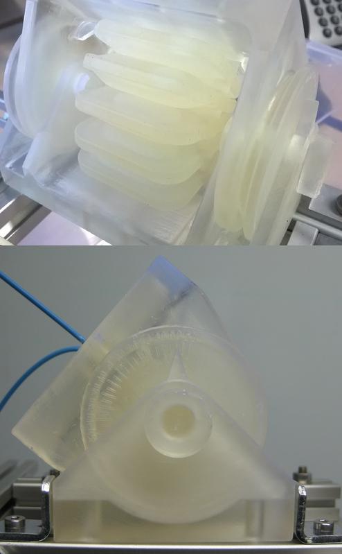 3D-gedrucktes Robotergelenk mit integriertem Balg-Aktor.
