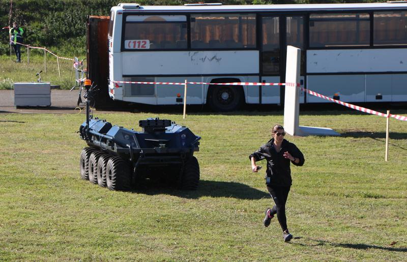 Überraschungssieger in der Wettbewerbsdisziplin »Maulesel« war das deutsch-kanadische und erstmals an der ELROB teilnehmende Team »Rheinmetall« mit seinem Transportfahrzeug »Mission Master«.