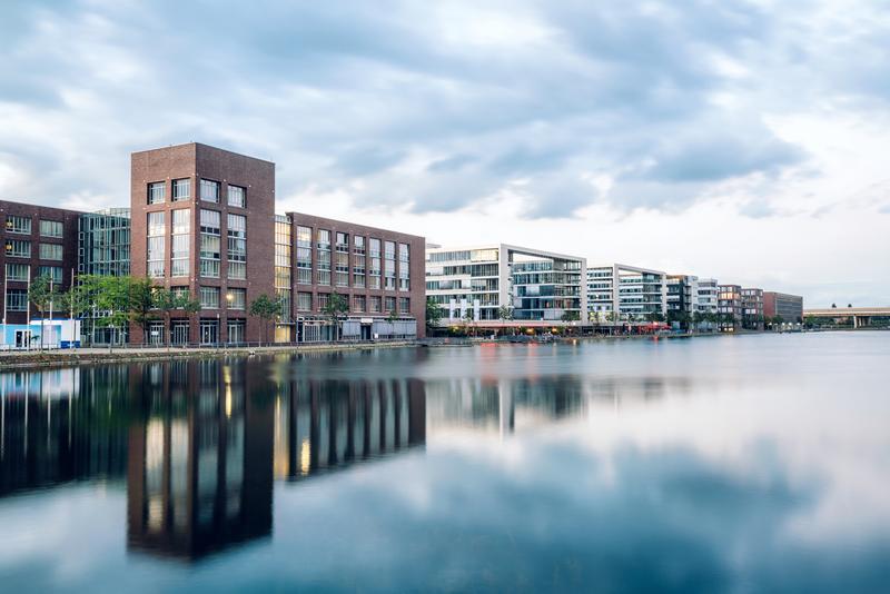 Der Duisburger Hafen ist ein Beweis für die Wandlungsfähigkeit des Ruhrgebiets.