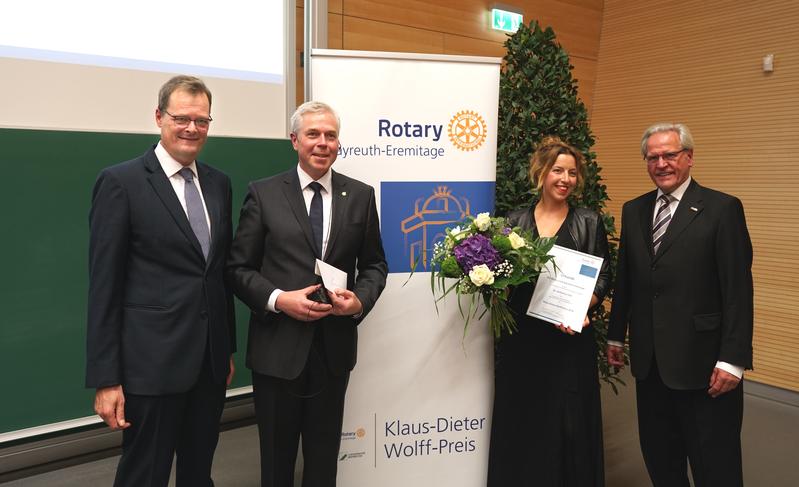 Prof. Dr. Joachim Wuermeling, Referent der Rotary Lecture 2018; Dr. Hanspeter Bittner, Präsident des Rotary Clubs Bayreuth-Eremitage; Dr. Katharina Fink; Laudator Prof. Dr. Dr. h.c. Helmut Ruppert.
