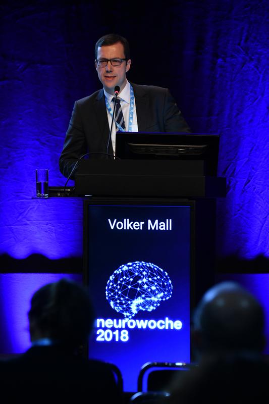 Professor Volker Mall konnte einen Durchbruch in der Neuropädiatrie verkünden.