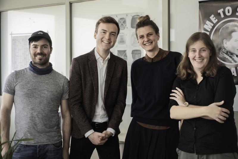 Team bei der Entwicklung des neuen Portals in der Arbeitsstelle Kleine Fächer, Johannes Gutenberg-Universität Mainz, im Herbst 2018