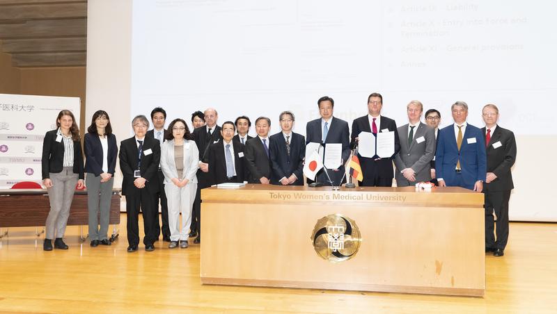 Das Fraunhofer IPT aus Aachen und die Tokyo Women’s Medical University TWMU gründen Forschungsallianz OCTmapp, um gemeinsam mit Partnern die OCT-Technologie weiterzuentwickeln.