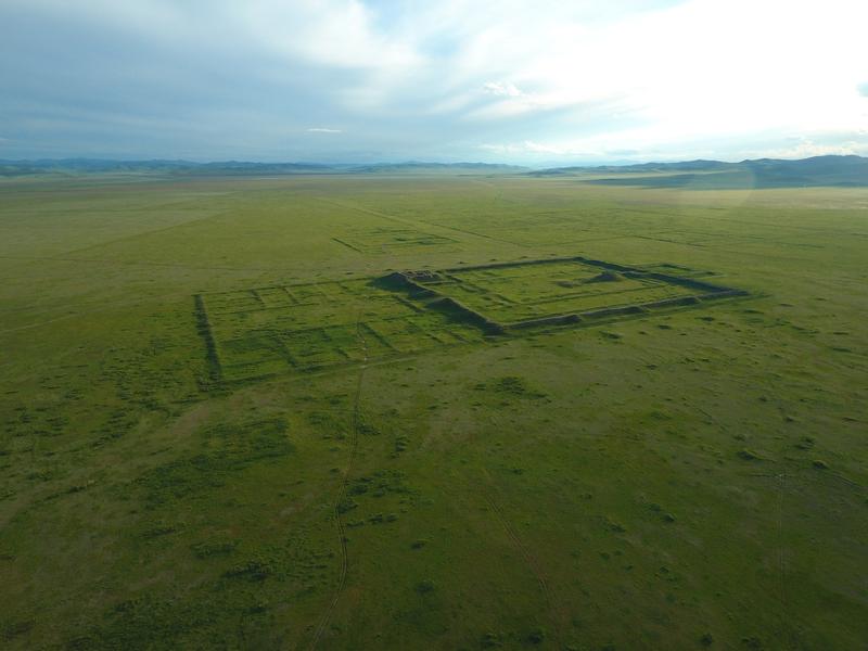 Die Palaststadt von Karabalgasun im Orchontal