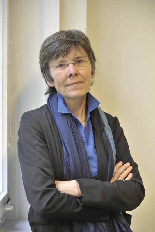 Die Mathematikerin Hélène Esnault bekommt die Cantor-Medaille der Deutschen Mathematiker-Vereinigung des Jahres 2019