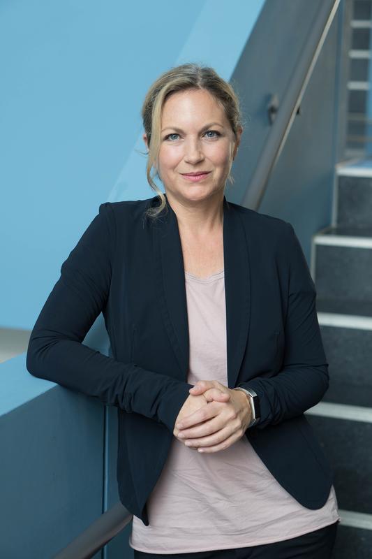 Dr. Eike Quilling ist seit Anfang Oktober 2018 Professorin für 'Interprofessionelles Lehren und Handeln in den Gesundheitsberufen' an der hsg Bochum.