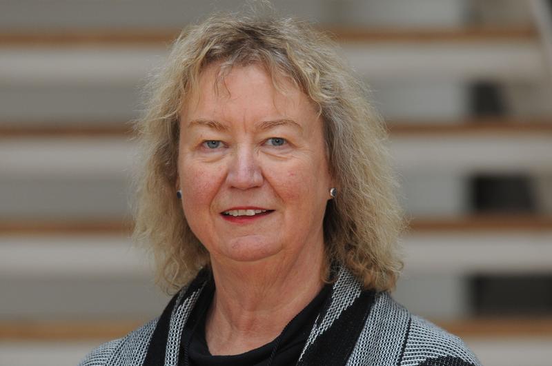 Prof. Dr. Angelika Zegelin