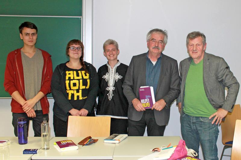 von links: David Schaber, Nicola Löwen, Lea Klumpe, Thomas Gebauer, Peter-Erwin Jansen