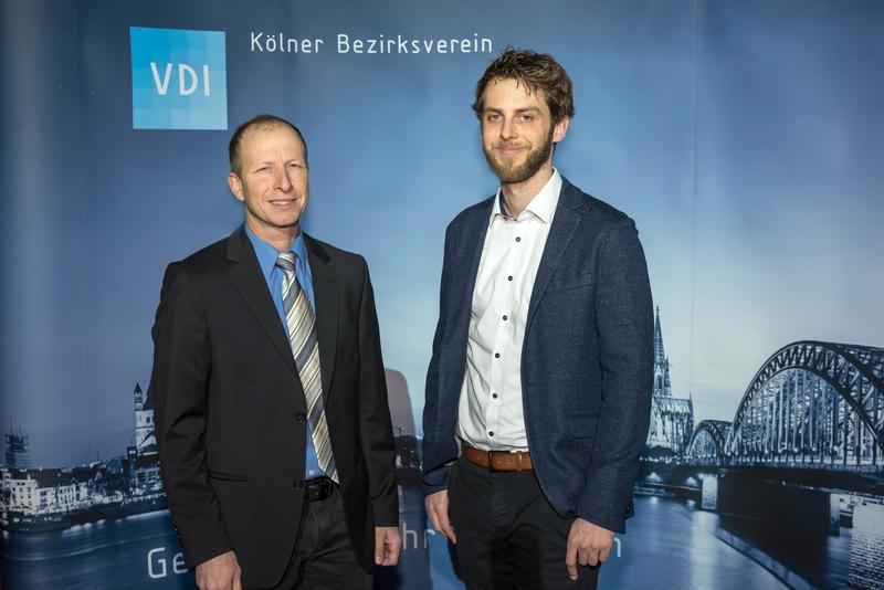 Die Arbeit betreute Prof. Dr. Frank Kurth (l.), Arbeitsgruppenleiter am Institut für Informatik 4 der Universität Bonn und Forschungsgruppenleiter am Fraunhofer FKIE.