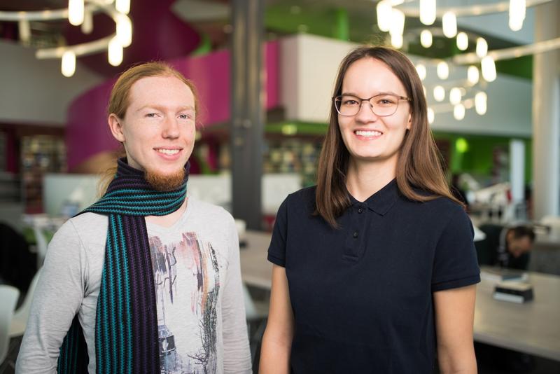 Stephanie Globig und Georg Stahnke gehören zu den engagierten Studierenden im Orientierungsstudium College+.