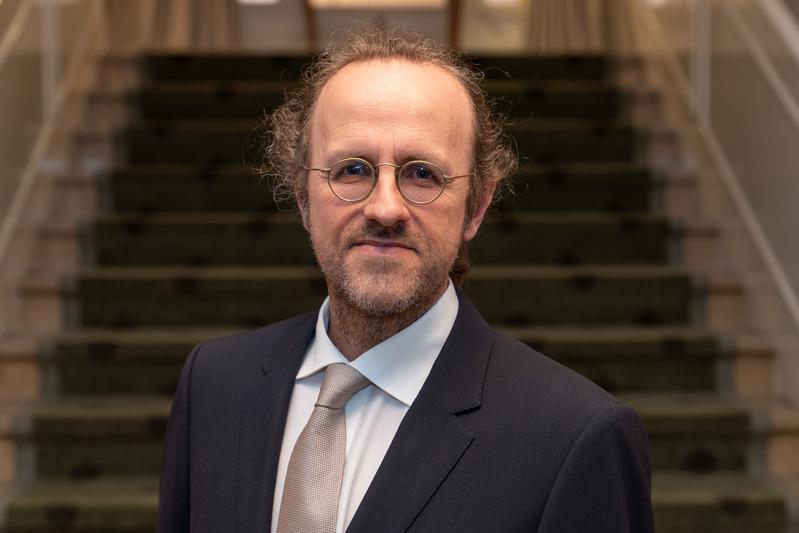 Prof. Dr. Bernhard Schölkopf