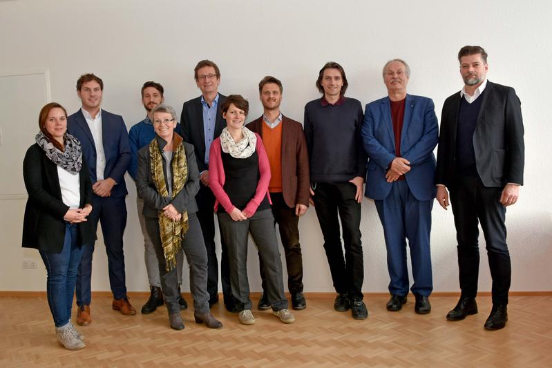 von links:  Claudia Ströder, Patrick Pötters, Jan Conrads in Vertretung von Prof. Dr. Mareike Heinzen, Prof. Dr. Daniela Braun, Prof. Dr. Bert Leyendecker, Carina Kröber, Prof. Dipl.-Ing. Tim Göc