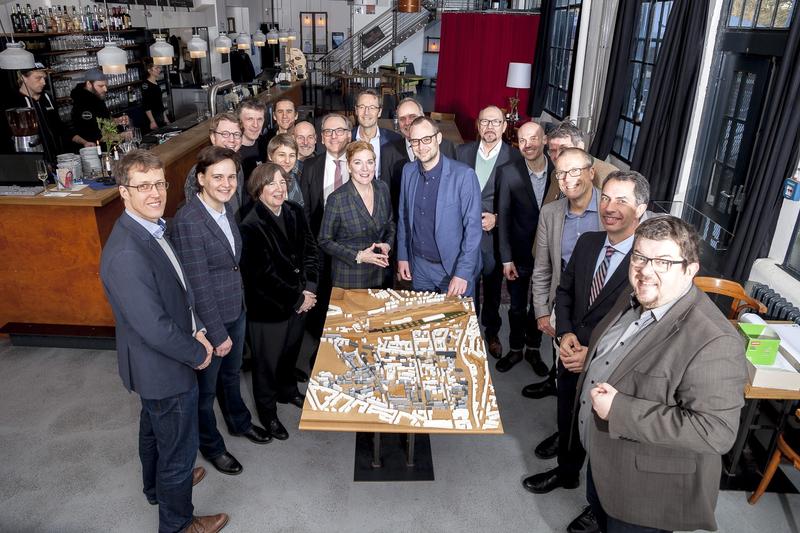 Die Energy Endeavour Foundation und die Projektbeteiligten trafen sich am 18. Januar 2019 im Café Blo im Wuppertaler Mirker Quartier. 