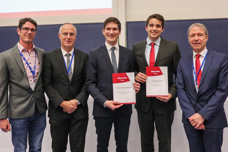 Freistellungs-Stipendiaten der Deutschen Leberstiftung 2019 – Urkundenverleihung im Rahmen der GASL-Jahrestagung (v.l.n.r.): T. Longerich, P. Schirmacher, S. Hohenester, D. Lenz, R. Bartenschlager