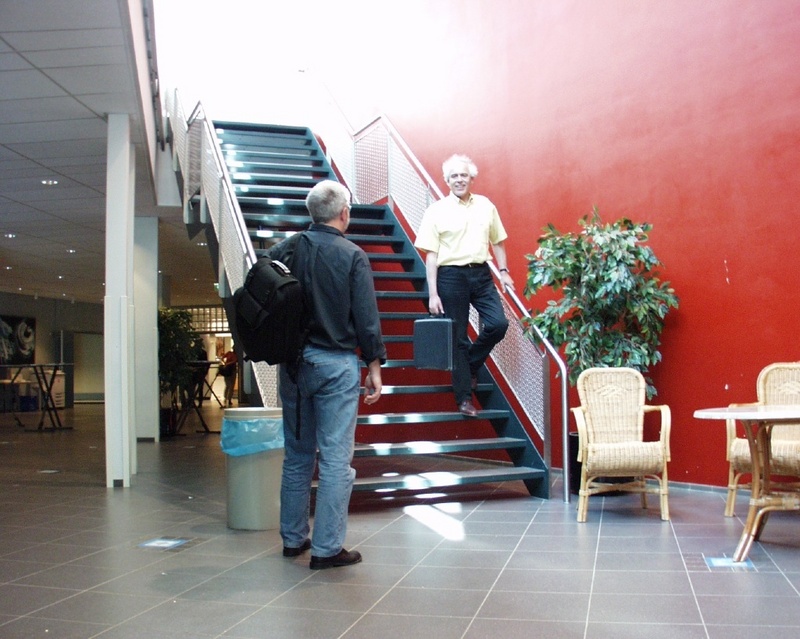 Ankunft von Professor Rolf Schwermer (FHH) in der Saxion Hogeschool IJselland in Deventer.