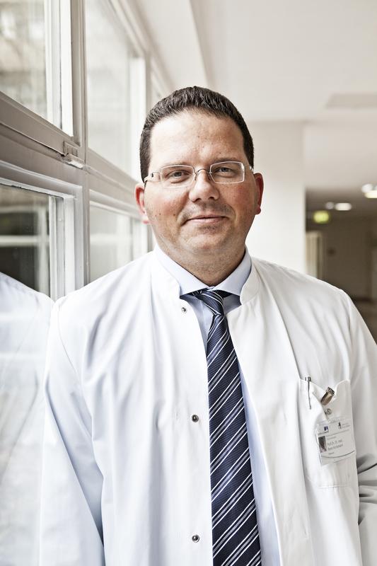 Prof. Dr. Dr. René Hurlemann, Stellvertretender Direktor der Klinik für Psychiatrie und Psychotherapie des Universitätsklinikums Bonn. 