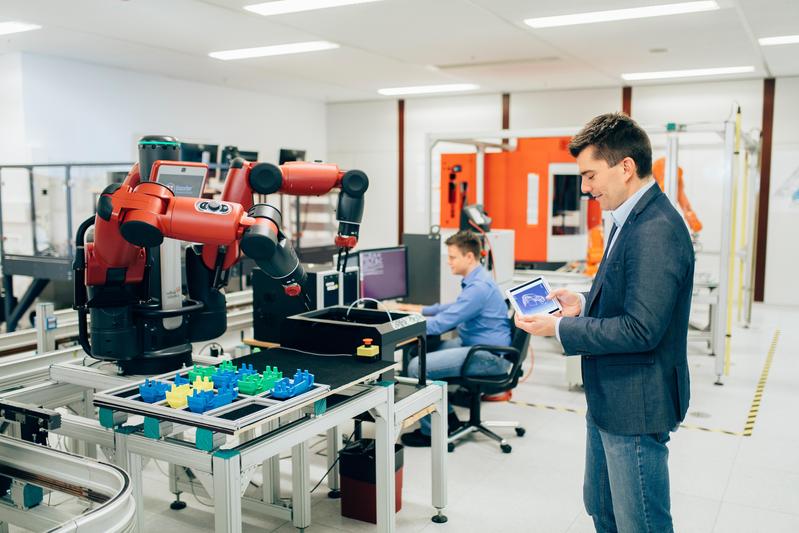 Mit der VDI-Mechatroniktagung am 27. und 28. März findet erstmals die größte Mechatronik-Fachkonferenz des deutschsprachigen Raumes im Heinz Nixdorf Institut in Paderborn statt.