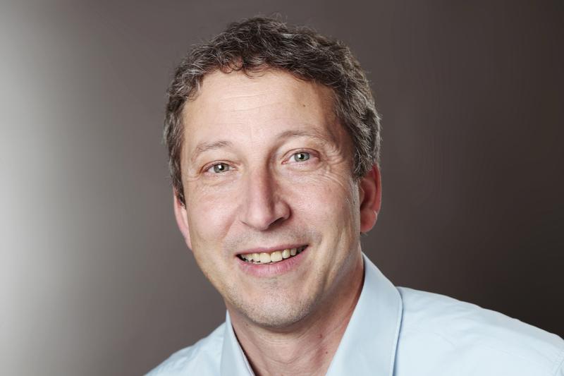 Prof. Stefan Niemann koordiniert im DZIF den Forschungsbereich Tuberkulose