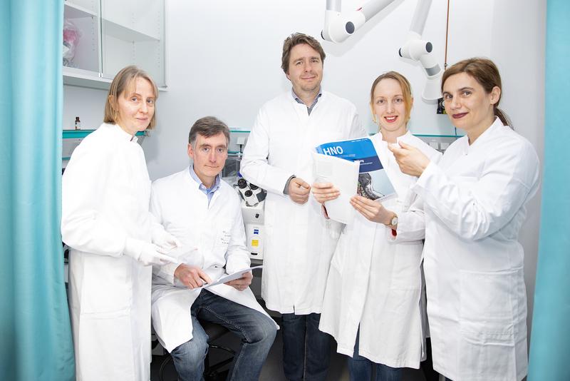 Professor Dr. Hildegard Büning, PD Dr. Michael Morgan, Professor Dr. Dr. Axel Schambach, Dr. Juliane Schott and PD Dr. Athanasia Warnecke (from left)