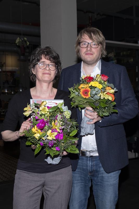 Preisträger: Autor Peter Onneken und Redakteurin Daniele Jörg