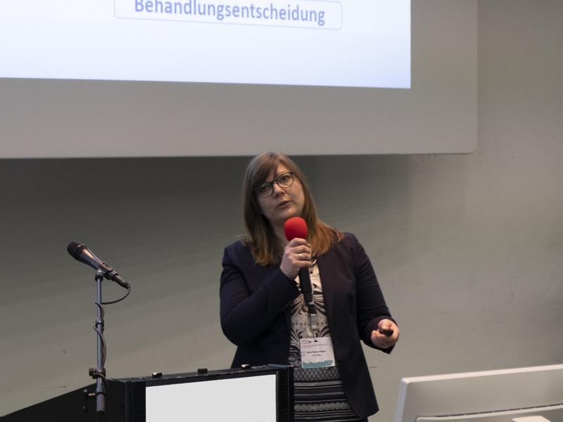 Birte Berger-Höger stellt ihre Arbeit in der David-Sackett-Lecture vor