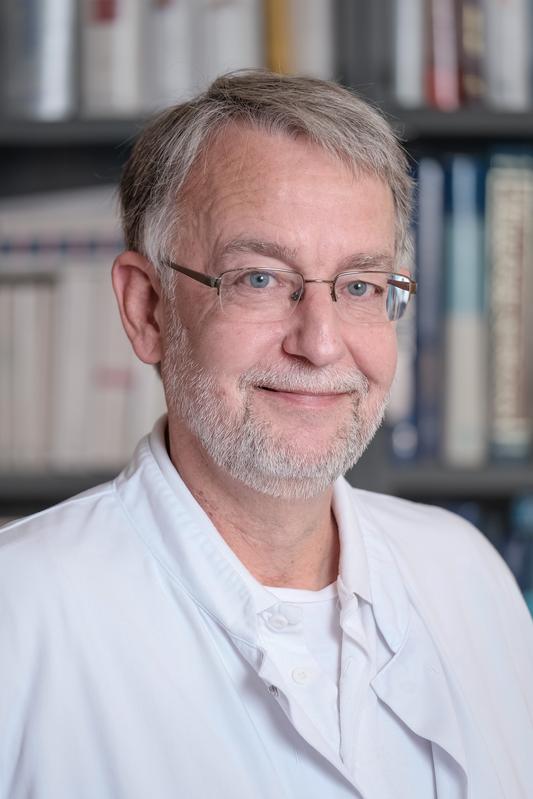 DGU-Präsident Prof. Dr. Oliver W. Hakenberg.