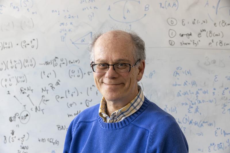 Prof. Dr. Marc Levine