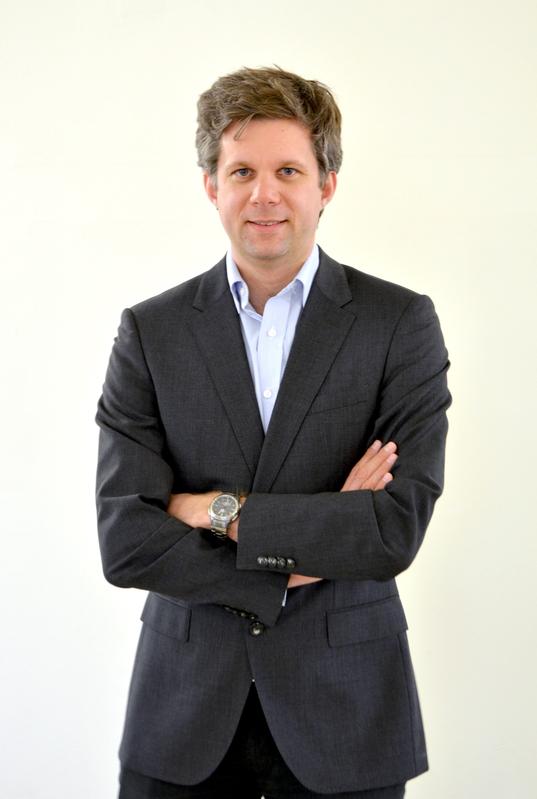 Professor Lars Dölken, Inhaber des Lehrstuhls für Virologie an der Universität Würzburg.