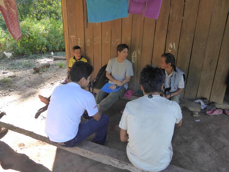 Renzo Giudice (in the centre of the picture) visited several indigenous communities in Peru that participated in the conservation program and asked them about their experiences. 