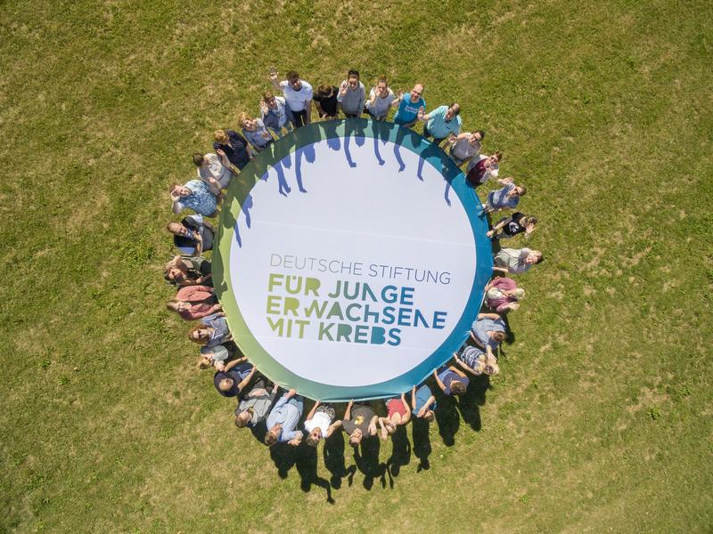 TREFFPUNKT-Mitglieder der Dt. Stiftung für junge Erwachsene mit Krebs