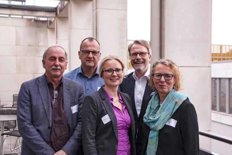 (v.l.n.r.) Dr. Hans van den Vlekkert, Matthias Lorenz, Dominique Bouwes, Dr. Lutz Aschke und Bärbel Schilling 