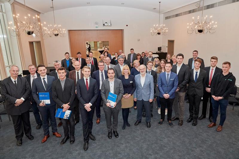 Der Hochschulpreis der Wirtschaft wurde von der IHK Koblenz in feierlichem Rahmen verliehen.