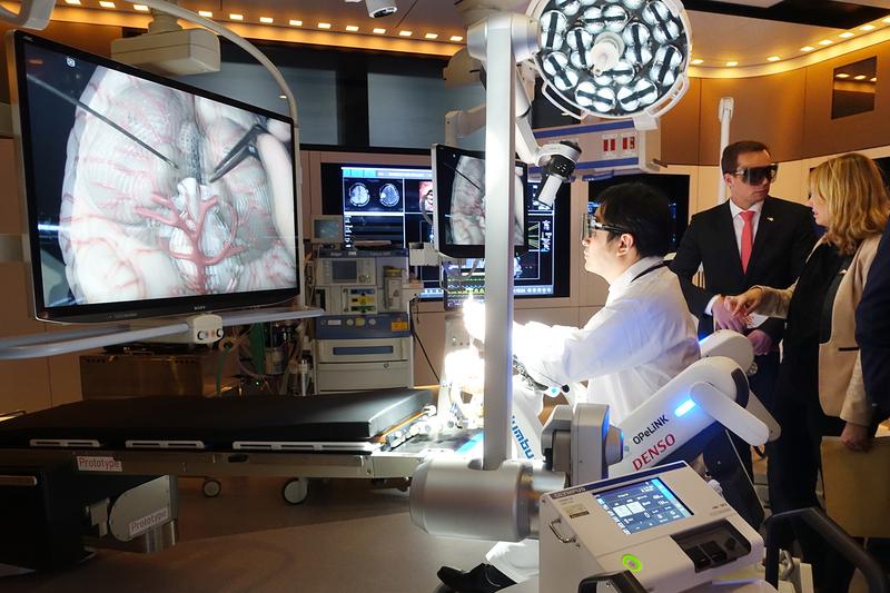 Ein internationales Netzwerk und eine Forschungsstruktur zum Thema Optische Kohärenztomographie für neue medizinische Anwendungen in Japan aufzubauen, ist das Ziel des Forschungsprojekts OCTmapp.