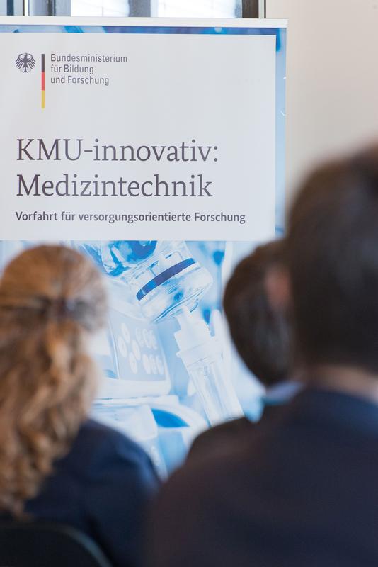 Seit 8 Jahren fördert das BMBF mit der Förderrichtlinie "KMU-innovativ: Medizintechnik" forschende und entwickelnde Medizintechnikunternehmen in Deutschland.
